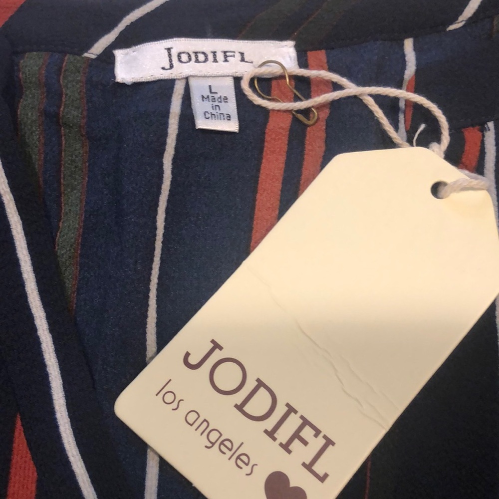 JODIFL BELL SLEEVE STRIPED TOP HIGH LOW HEM BLUE RED WHITE SIZE LARGE NEW - Picture 11 of 15